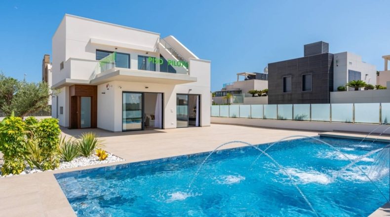 DELUXE ORIHUELA COSTA